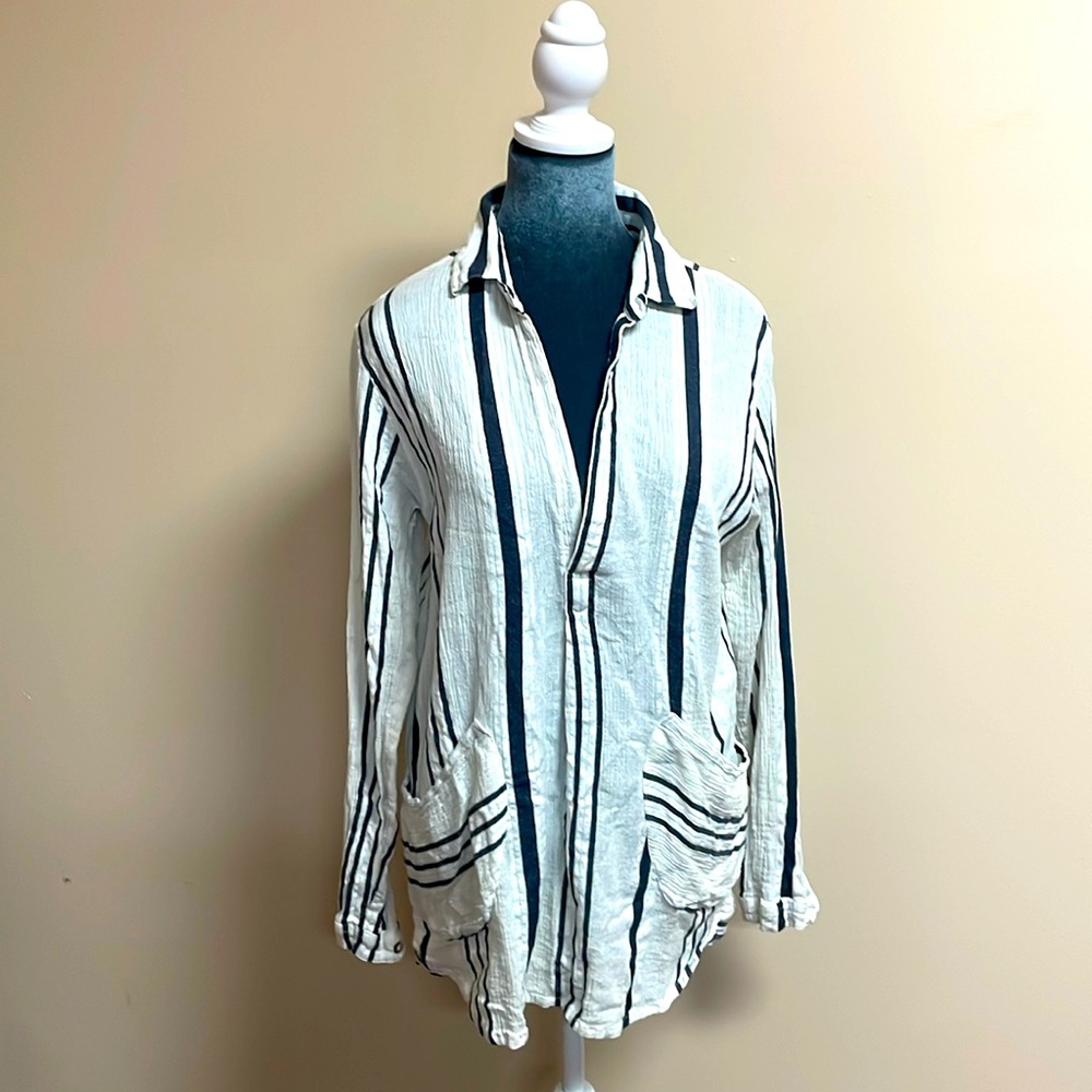 PPLA Ivory and Black Tunic Blouse Sz M